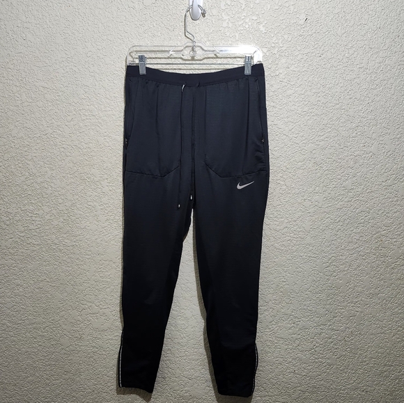Nike Running  Dry-Fit Black  Jogger Pants - Picture 3 of 10